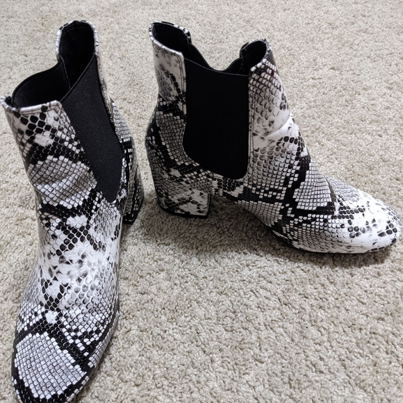 Shoes - Snake skin print booties